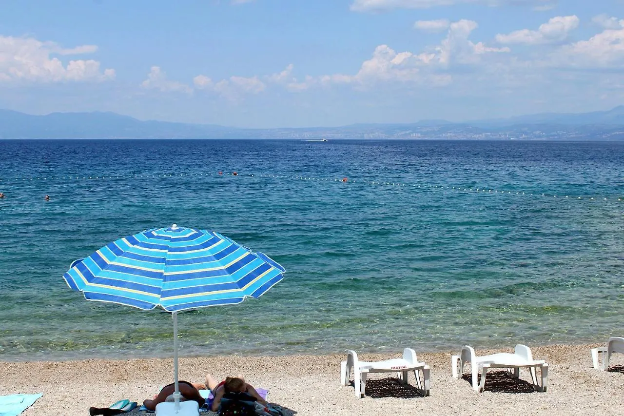Apartments By The Sea Njivice, Krk - 5295